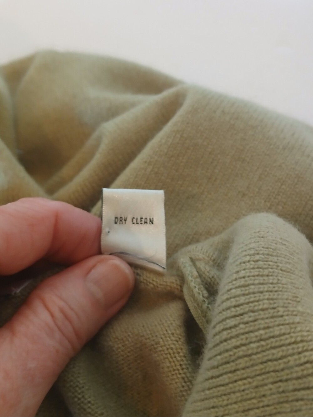 Valerie Stevens Olive Green Collared V Neck Two-Ply Cashmere Sweater Small - Picture 11 of 11